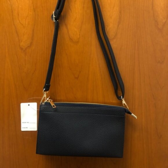 Proya Fashion Pebbled Navy Blue Crossbody/Wristlet - Picture 1 of 6